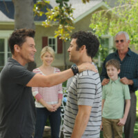 THE GRINDER: L-R: Rob Lowe, Mary Elizabeth Ellis, Fred Savage, Connor Kalopsis and William Devane in the series premiere episode of THE GRINDER airing Tuesday, Sept. 29 (8:30-9:00 PM ET/PT) on FOX. ©2015 Fox Broadcasting Co. Cr: Ray Mickshaw/FOX.